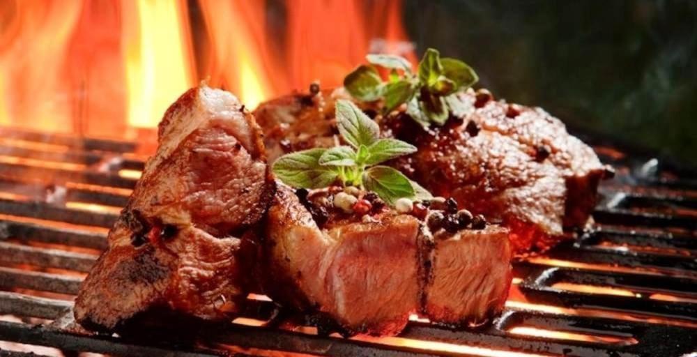 Hotel Half Moon Airport Restaurant Римини Экстерьер фото